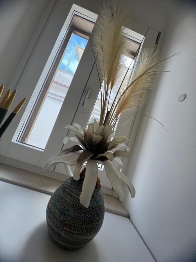 Mary VI Rooms Peschici Bagian luar foto